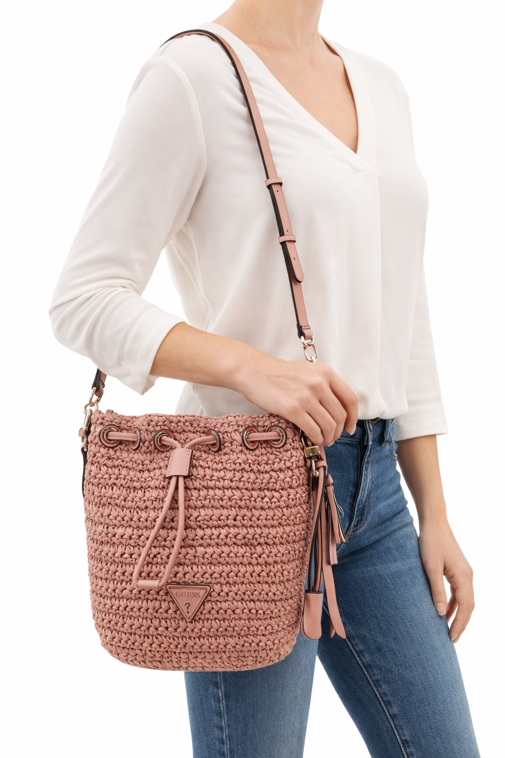 Borsa bucket Guess intrecciata con coulisse