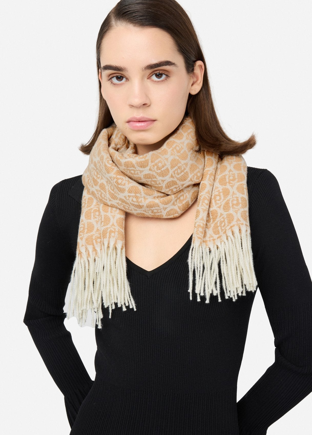 SCIARPA LIU JO DONNA con logo monogram