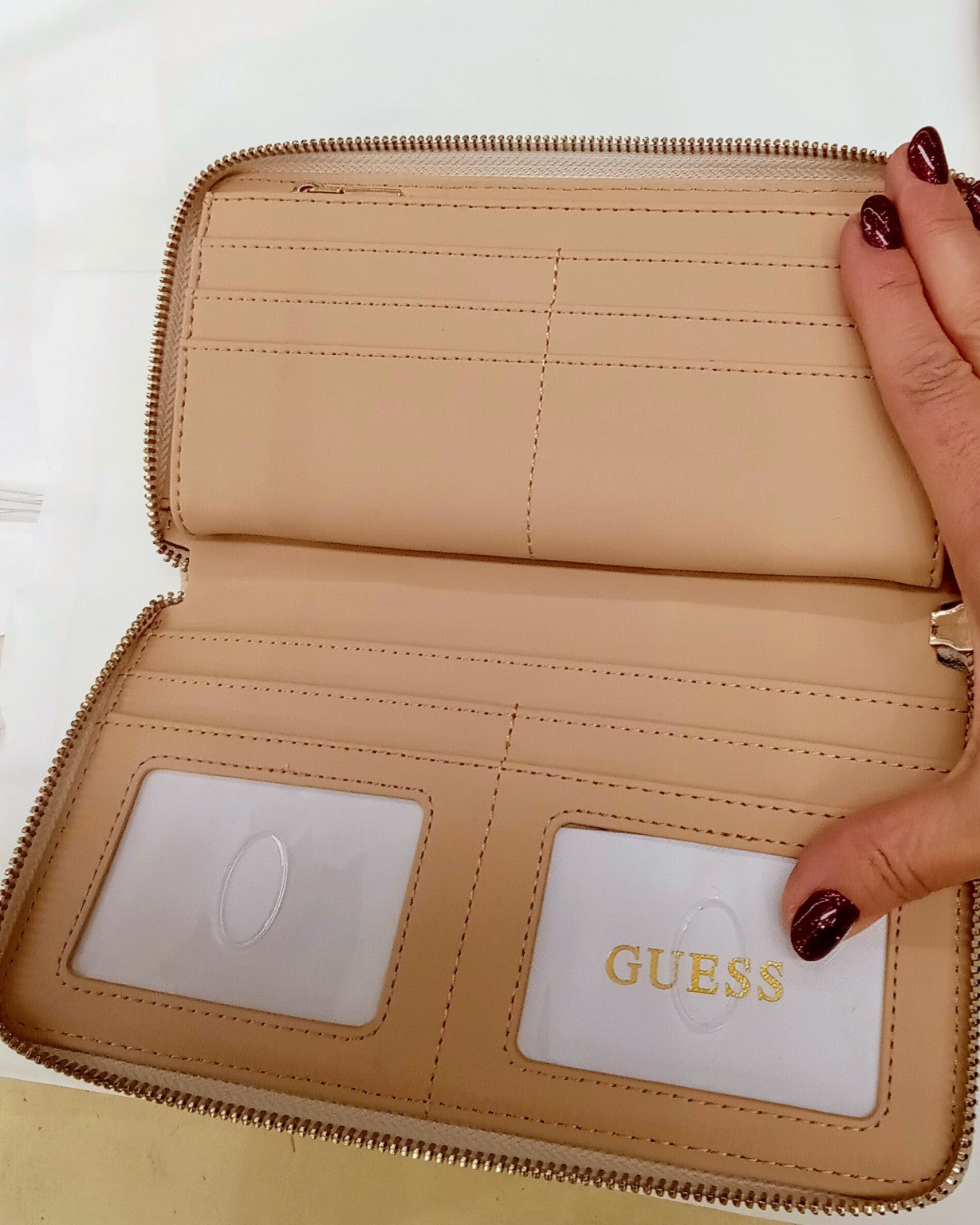 Portafoglio Guess Donna Nero e Panna