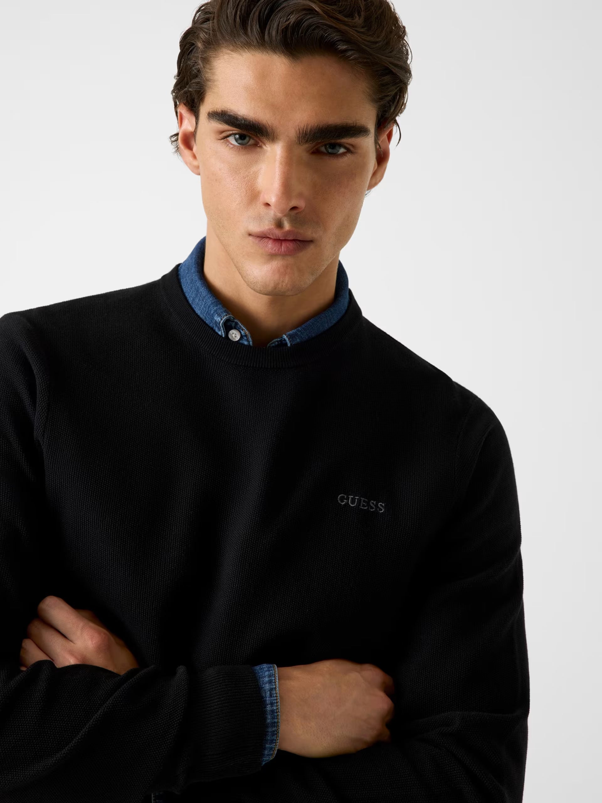 Maglia uomo Guess paricollo con logo