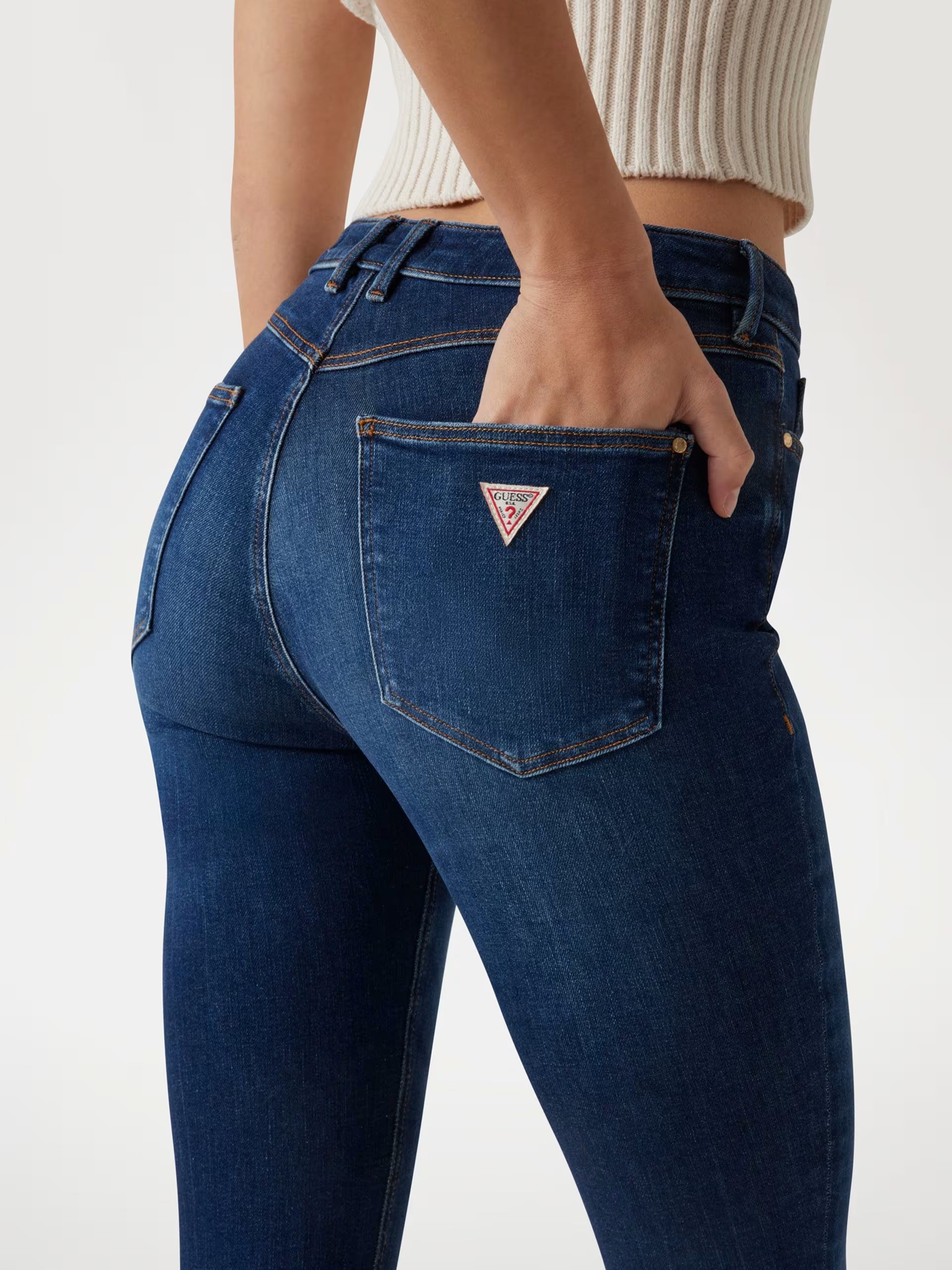 JEANS DONNA GUESS SKINNY SCURO